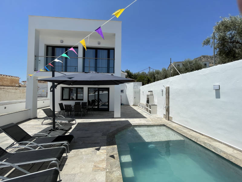 Piscina privada Villa La Fuente alojamiento rural Periana Piscina privada Villa La Fuente alojamiento rural Periana